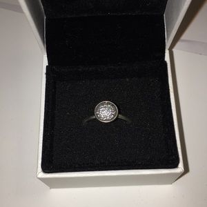 Pandora Ring